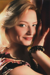 Юлия Головина (Артисты)